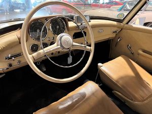Mercedes 190 bild 9