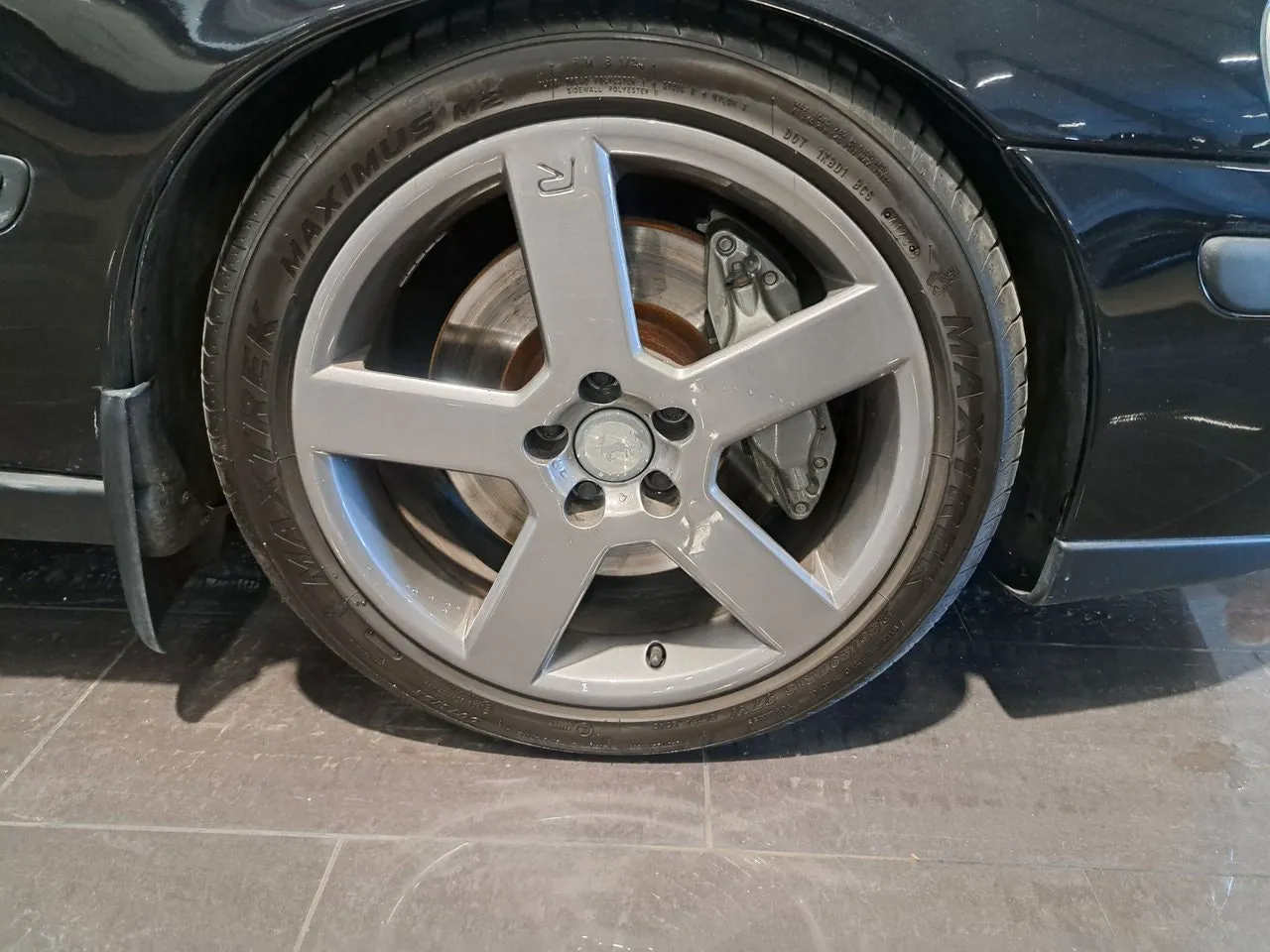 Vehicle image 8