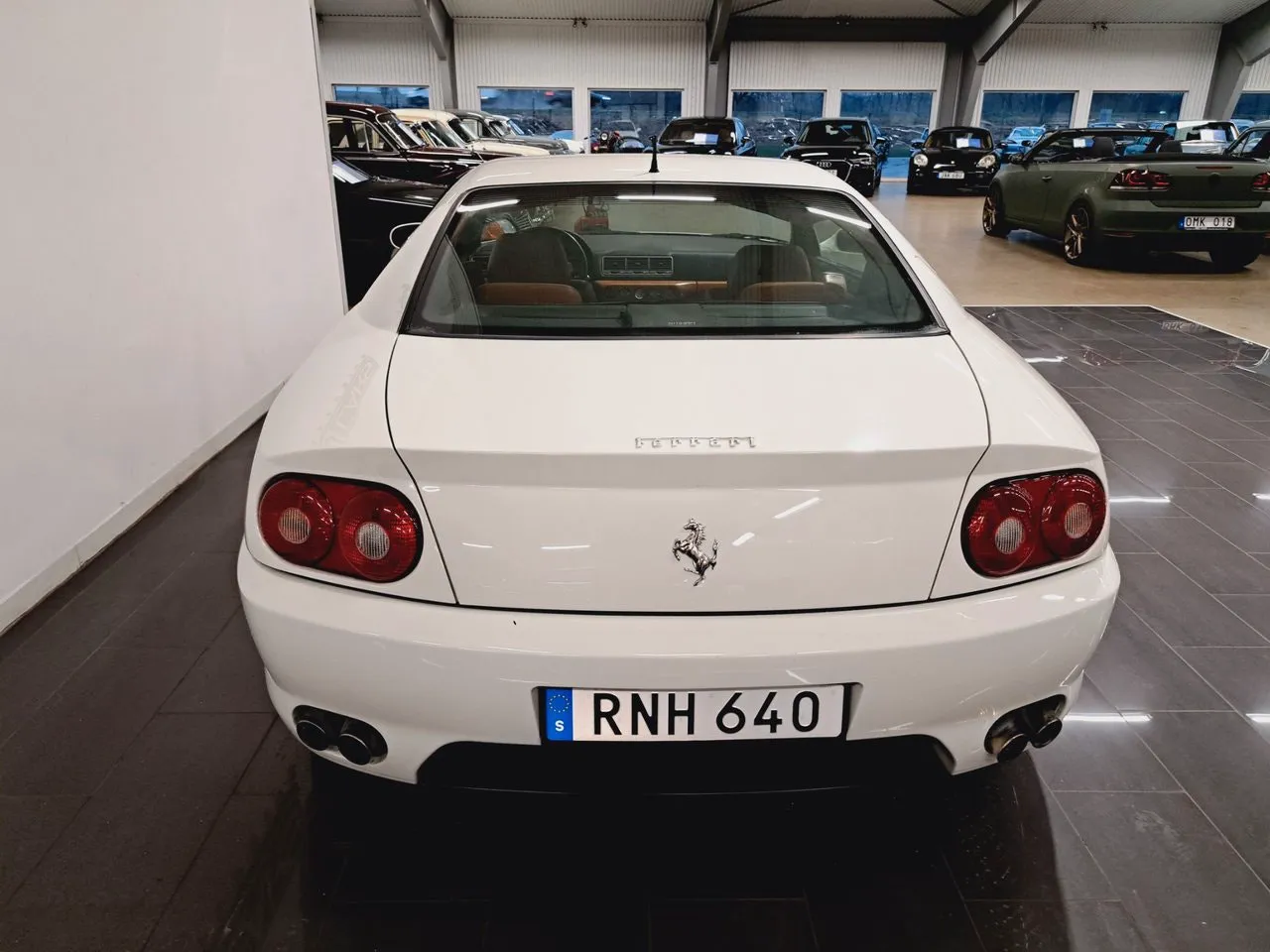 Vehicle image 7