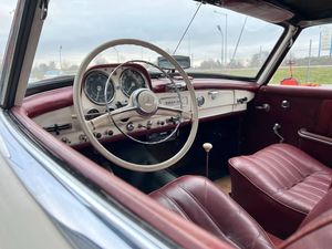 Mercedes 190 bild 7