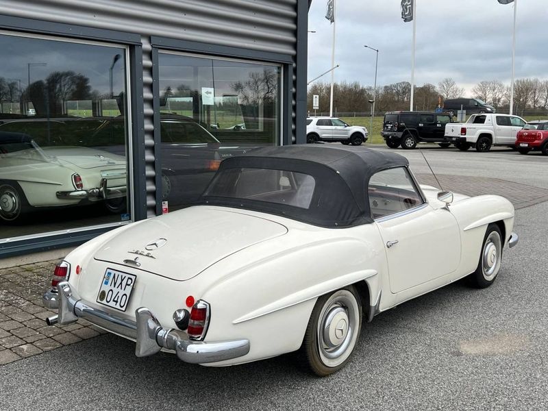 Mercedes 190 bild 4