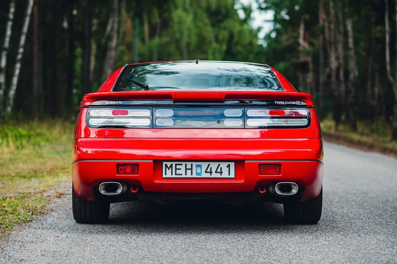 Vehicle image 8