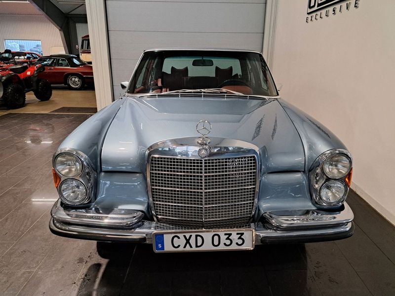 Mercedes 300 bild 8