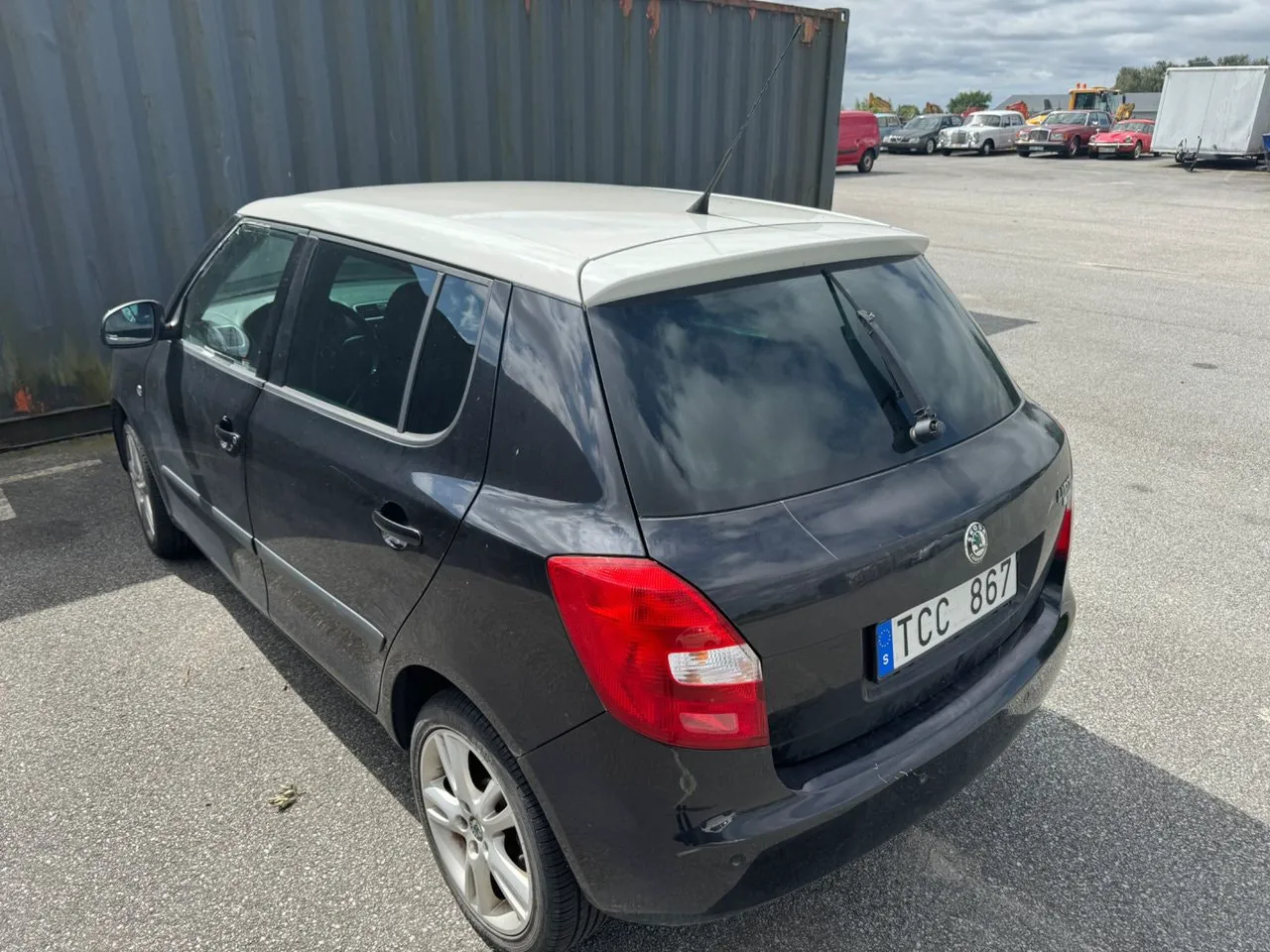Vehicle image 2