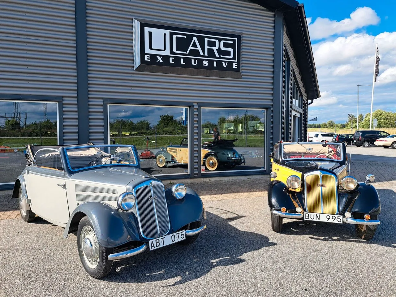 Vehicle image 7