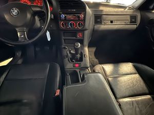 BMW 320 bild 10