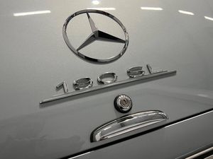 Mercedes 190 bild 9