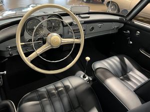 Mercedes 190 bild 13