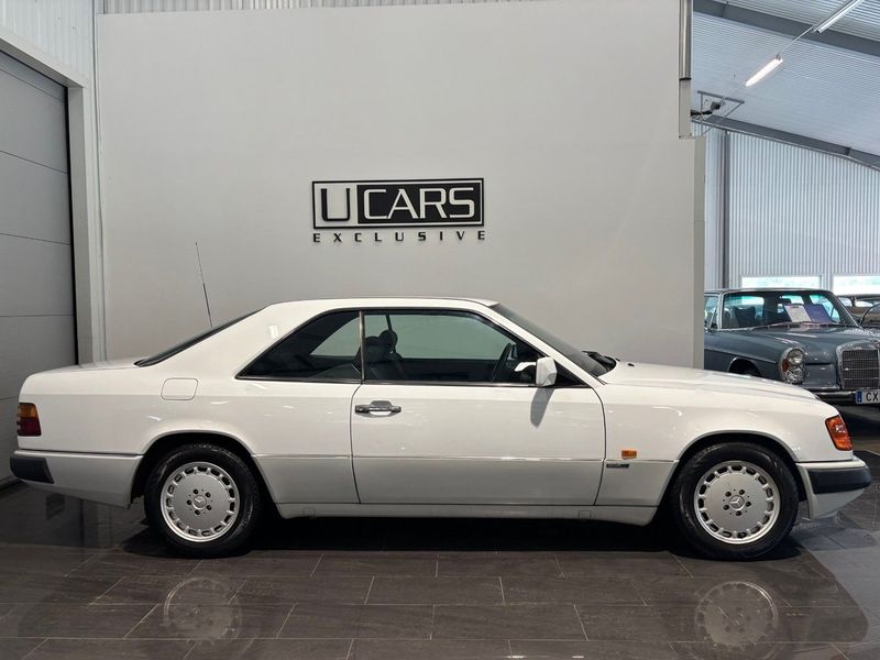 Mercedes 300 bild 2
