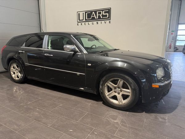 Chrysler 300C Touring 3.0 V6 CRD Dragkrok/Skinn - 2008