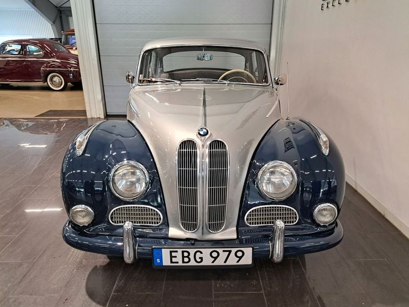 BMW 320 bild 3