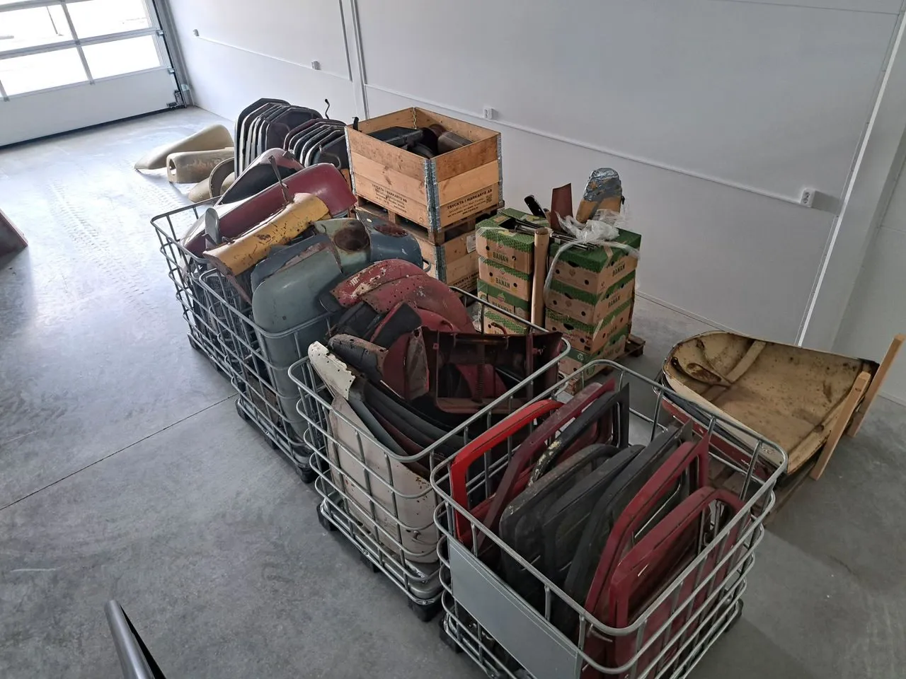 Vehicle image 21