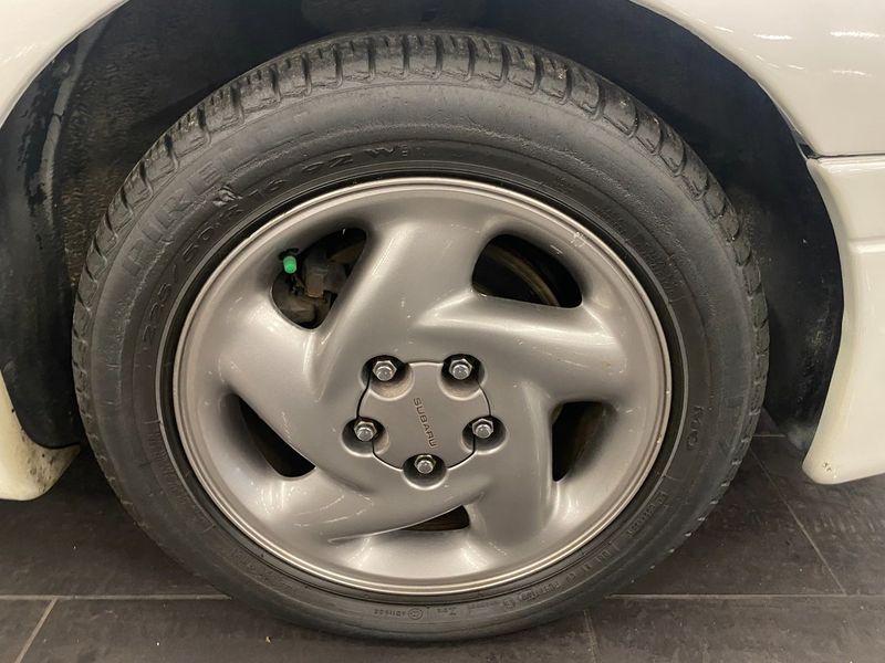 Subaru SVX bild 18