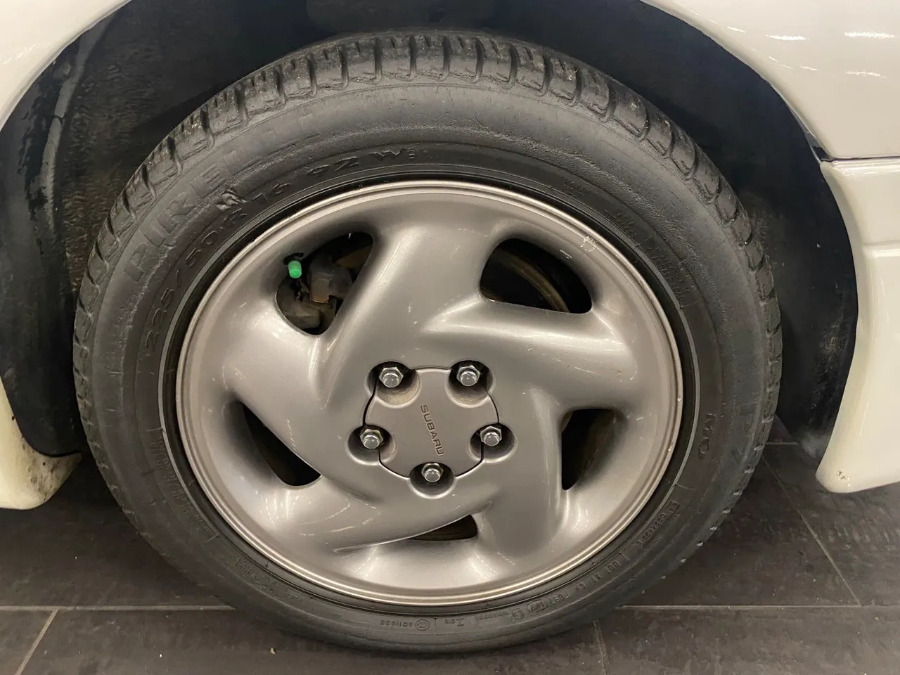 Vehicle image 17