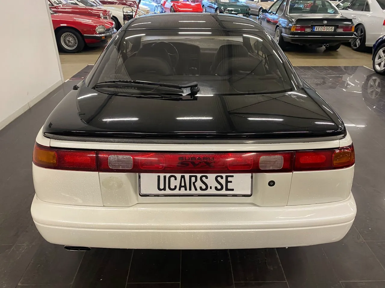 Vehicle image 7