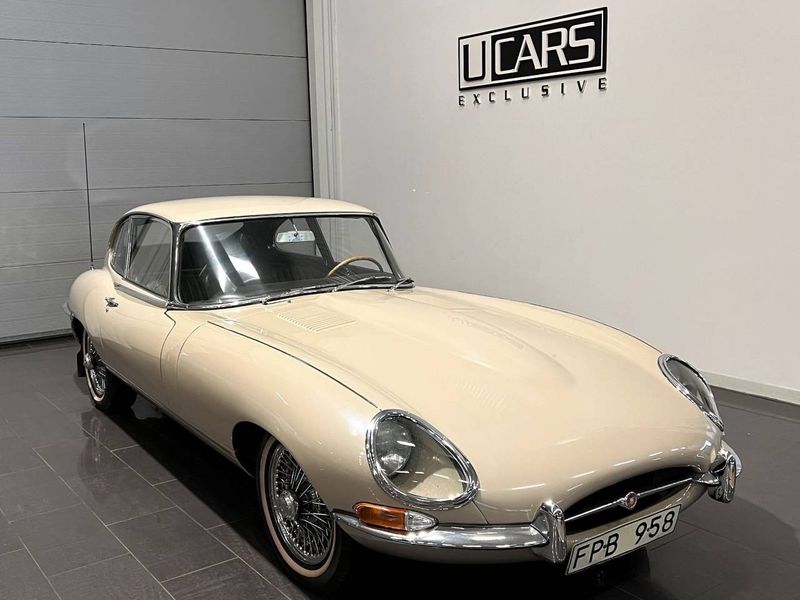Jaguar E-Type bild 2