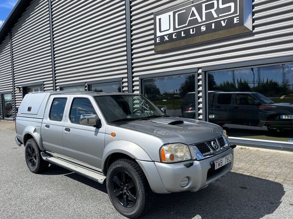 Nissan King Cab Dubbelhytt 2.5 4WD/ Endast 15830 mil - 2003