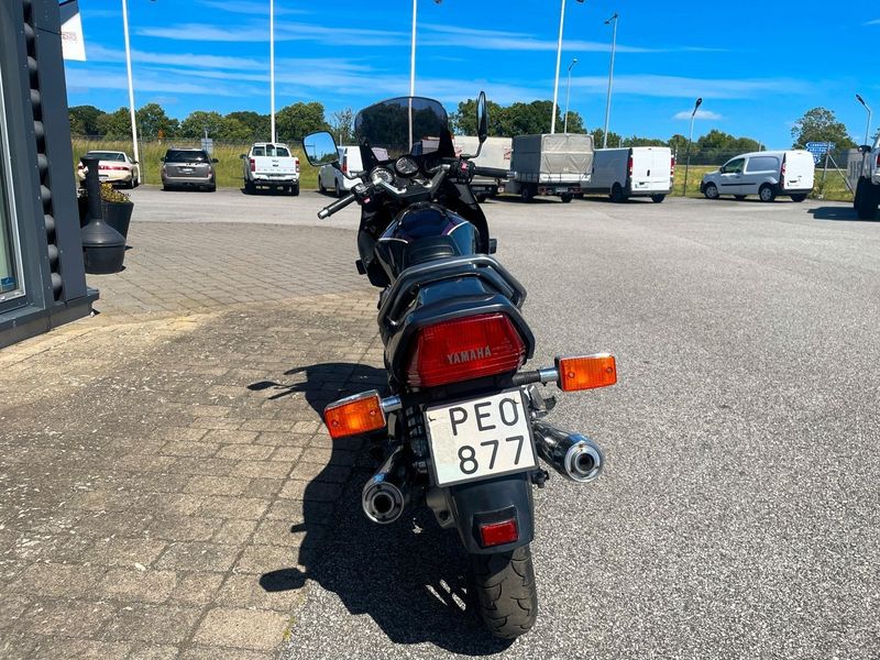 Yamaha XJ bild 4
