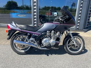 Yamaha XJ bild 2