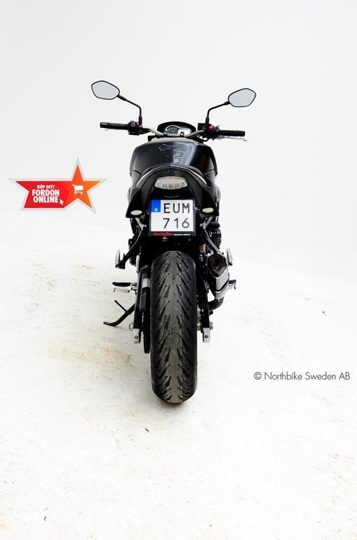 Suzuki GSR bild 4