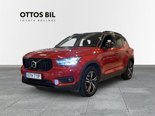 Volvo XC40 B4 AWD DCT, 197hk - R-Design / V-hjul, Drag, Navi, 1 ägare - 2022