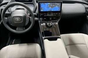 Toyota bZ4X bild 8
