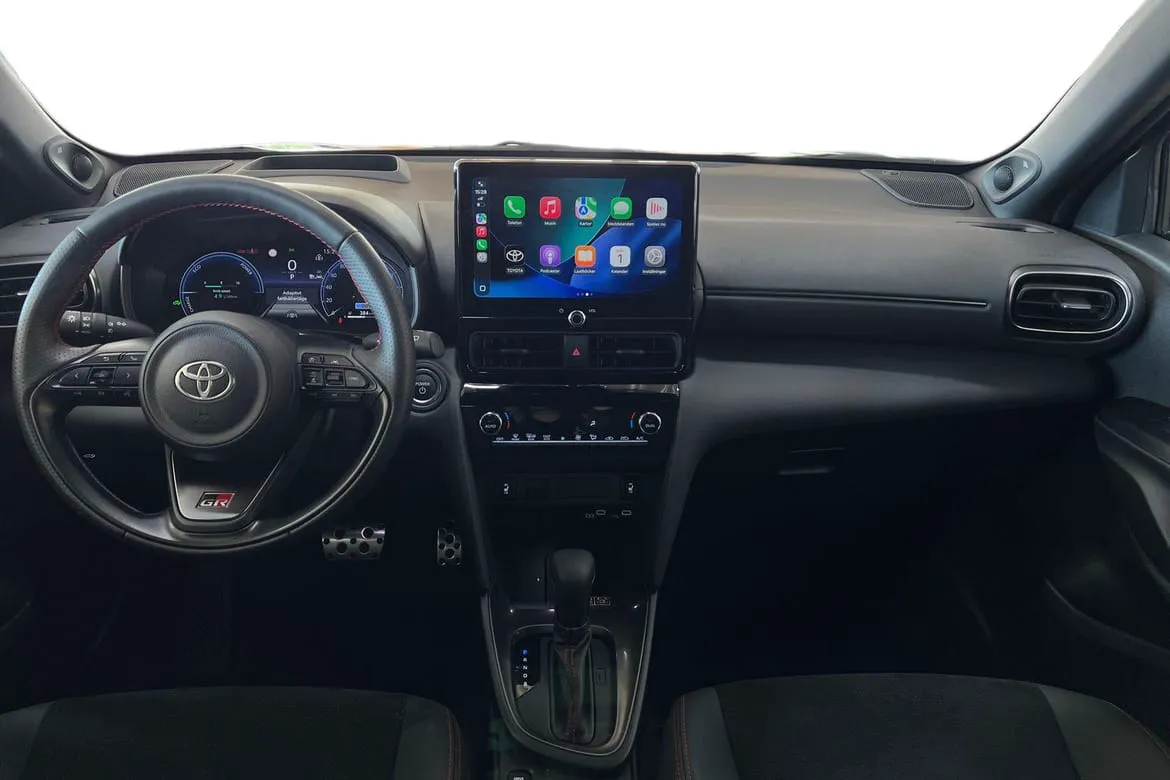Vehicle image 7