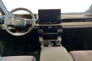 Toyota RAV4 bild 5