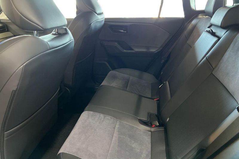 Toyota RAV4 bild 11
