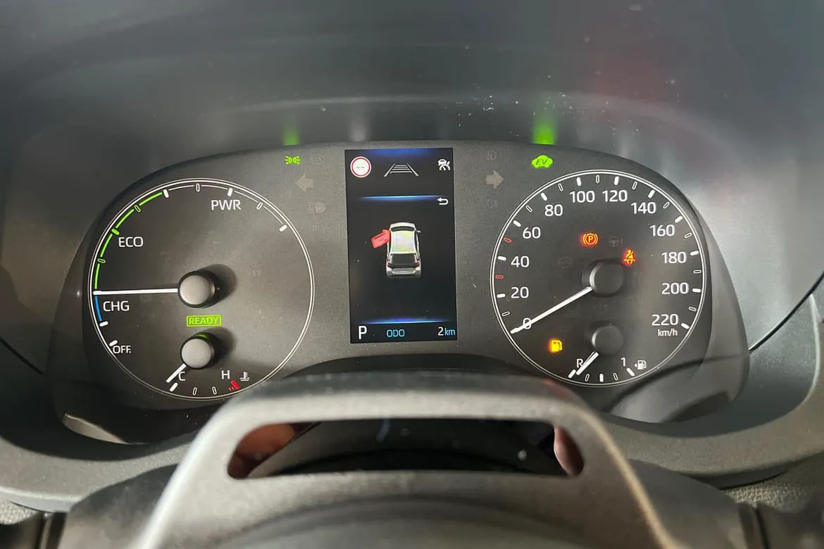 Vehicle image 13