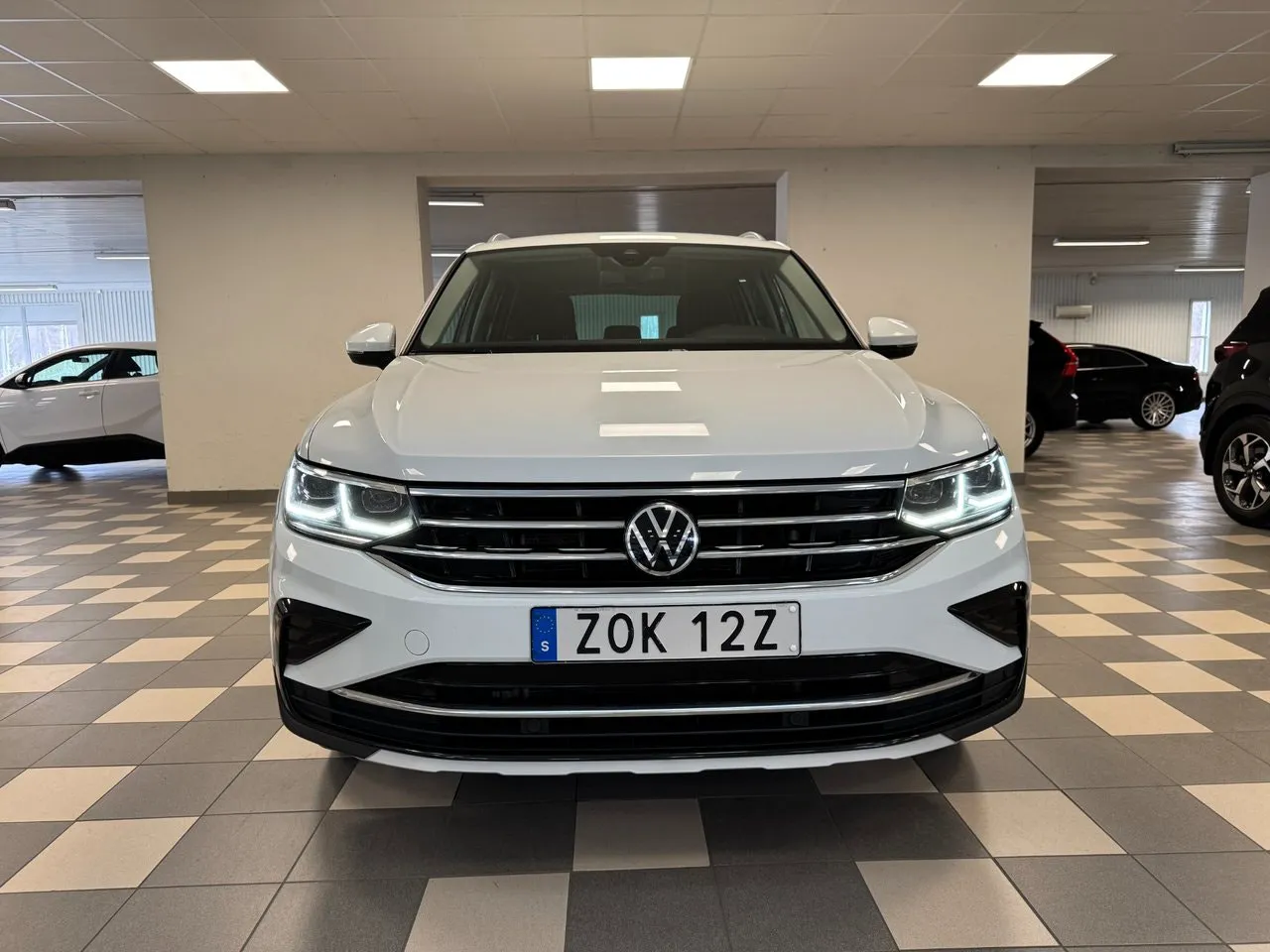 Vehicle image 2