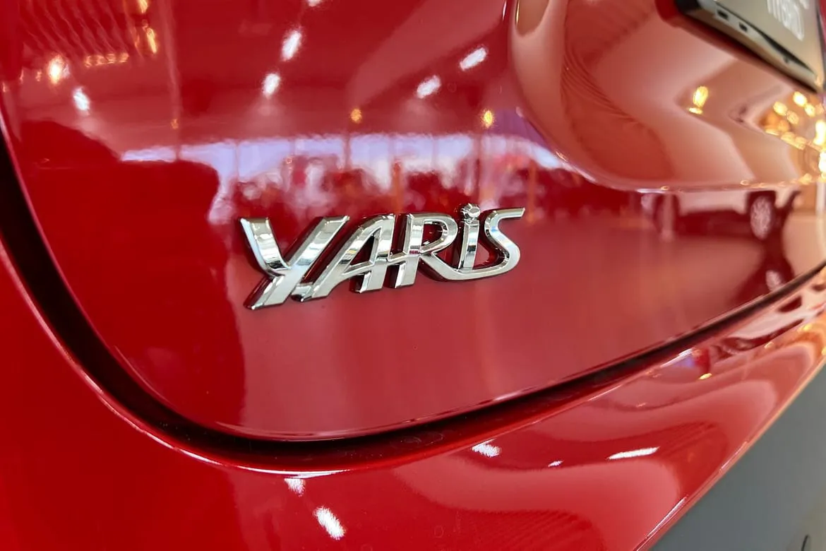 Vehicle image 20