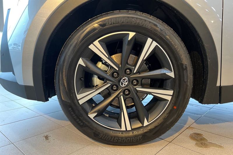 Toyota C-HR bild 15