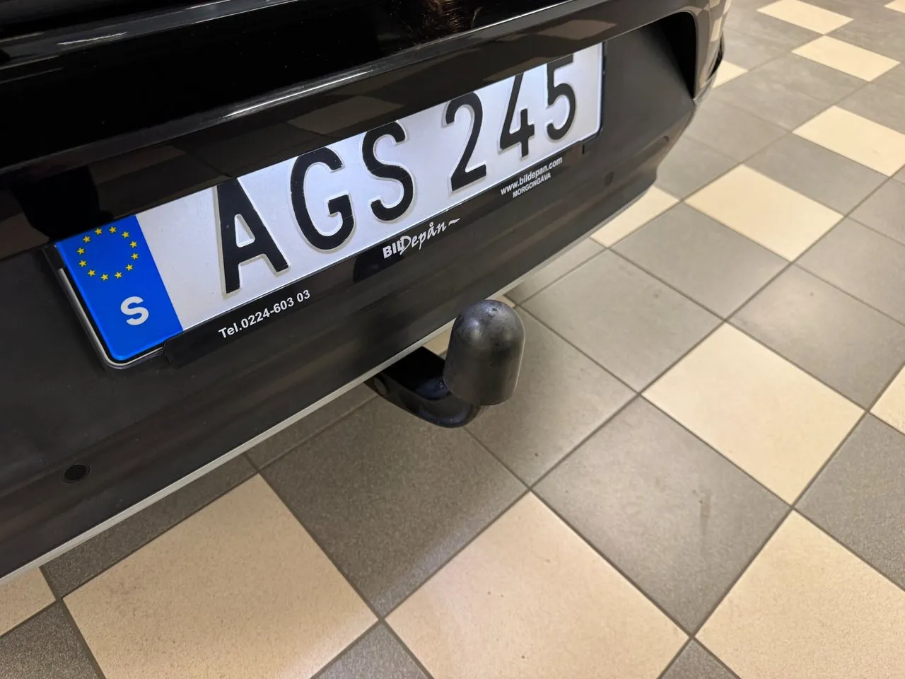 Vehicle image 21