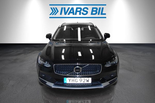 Volvo V90 Cross Country D4 Cross Country AWD (190hk) Momentum - 2021
