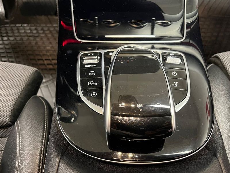 Mercedes E200 bild 20
