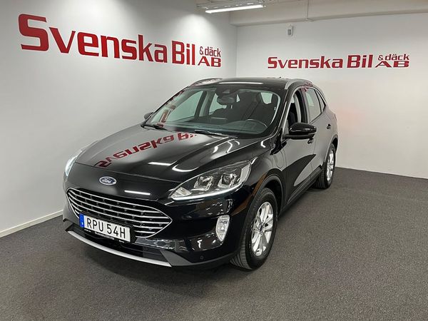 Ford Kuga Plug-In Hybrid LADDHYBRID E-AUT GPS Backkamera 2,99% ränta - 2021