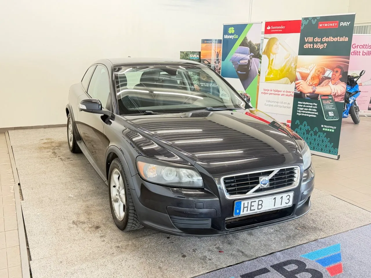 Vehicle image 2