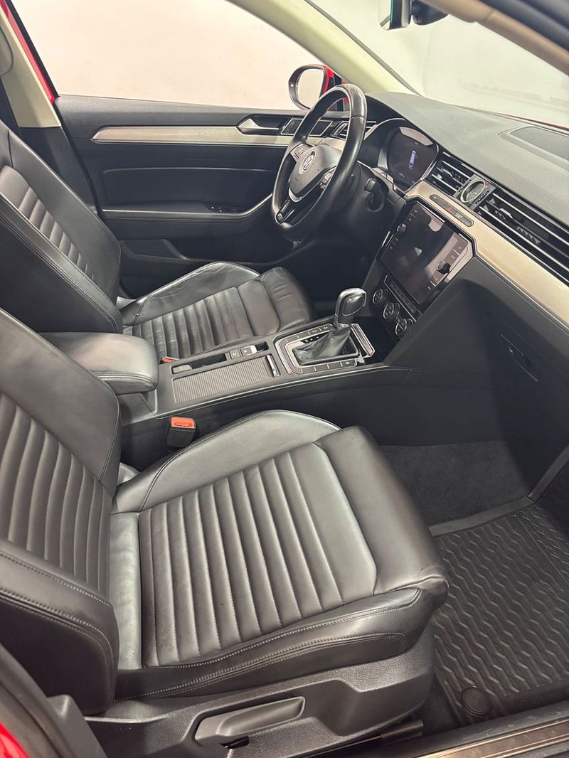 Volkswagen Passat bild 14