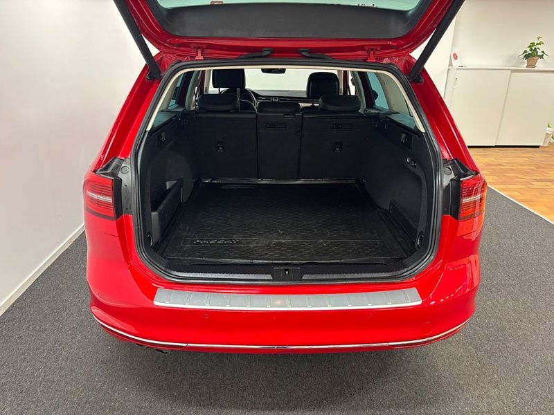 Volkswagen Passat bild 16
