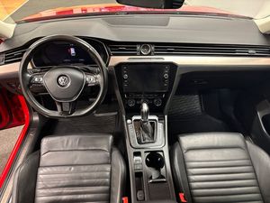 Volkswagen Passat bild 12