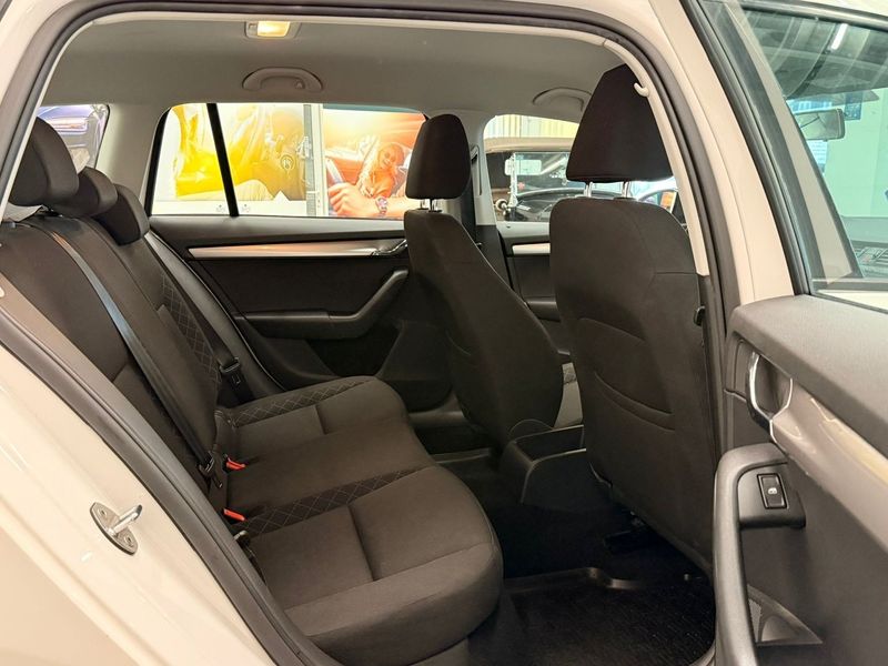 Skoda Octavia bild 12