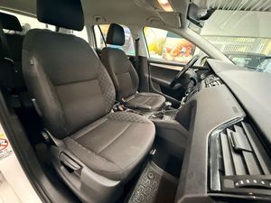 Skoda Octavia bild 9
