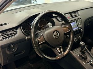 Skoda Octavia bild 8
