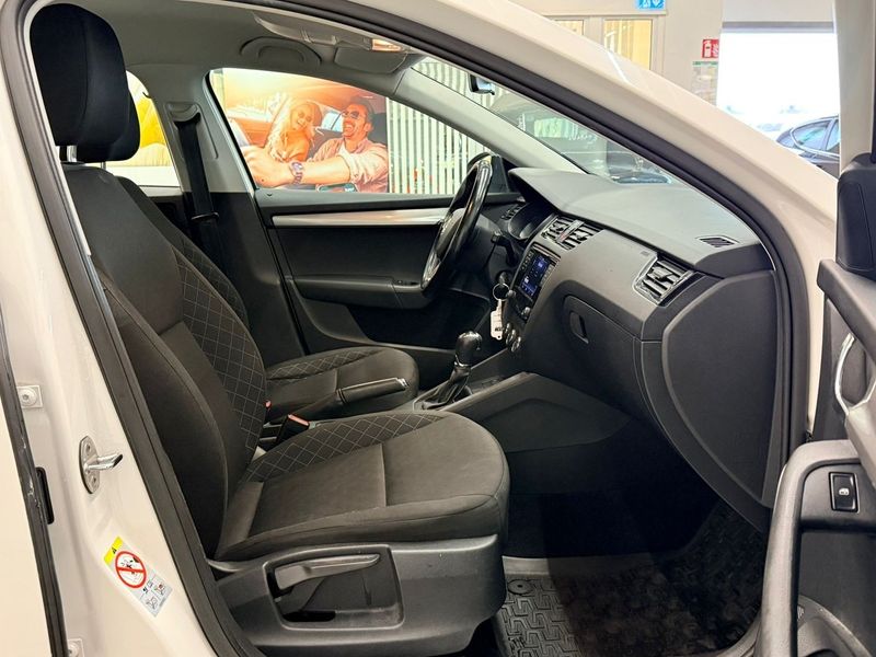 Skoda Octavia bild 10
