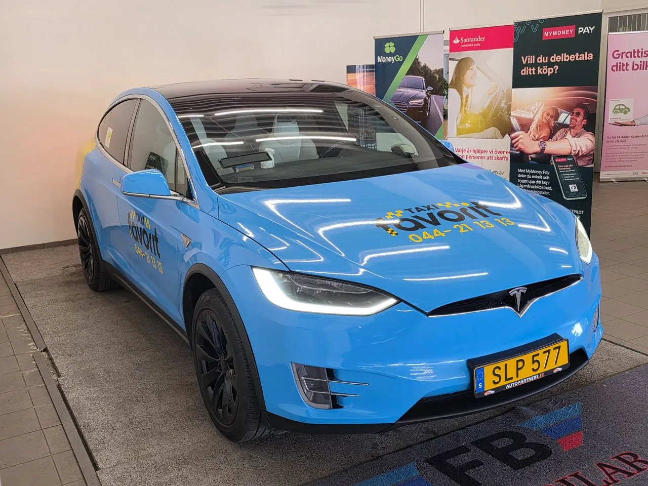 Vehicle image 2