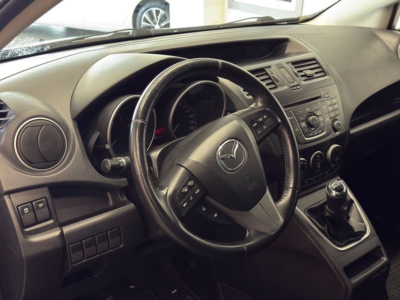 Mazda 5 bild 4