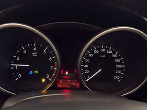 Mazda 5 bild 6