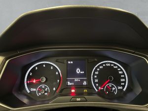 Volkswagen T-Roc bild 17