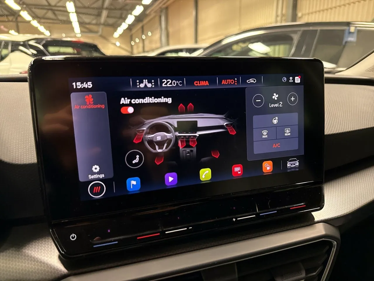 Vehicle image 18